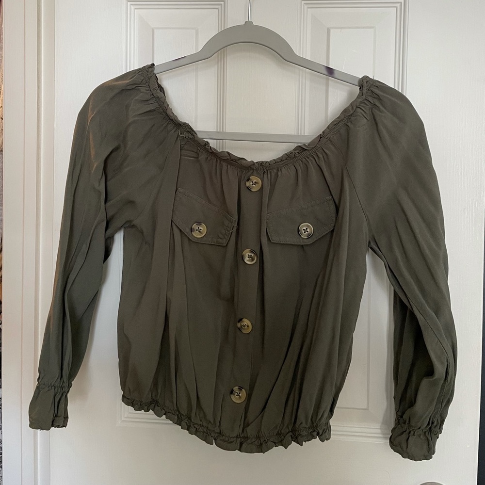 Off the Shoulder Cropped Long Sleeve